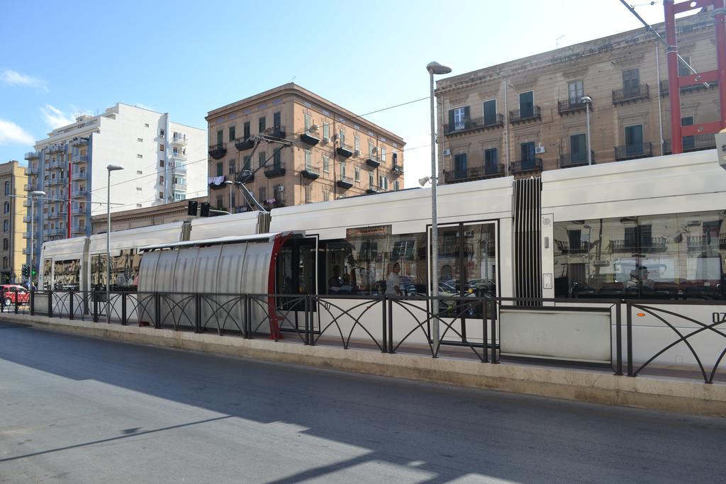 Hotel A Tre Passi Dal Centro Palermo Exteriér fotografie